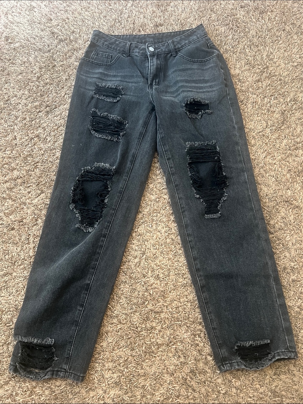 SHEIN Black Distressed Straight-Leg Jeans